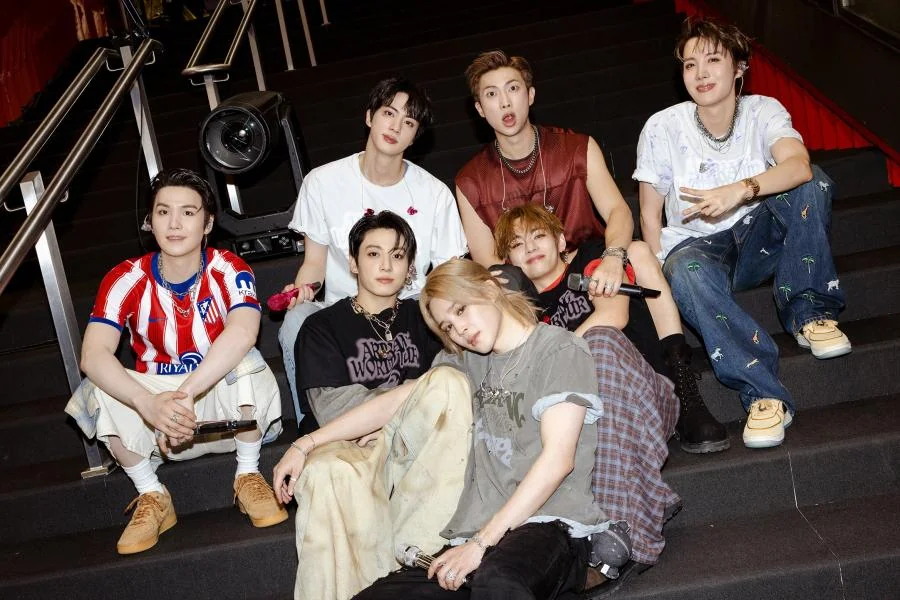 BTS's "ARIRANG" Becomes First Album by Korean Artist to Spend 12 Weeks in Billboard 200 Top 10